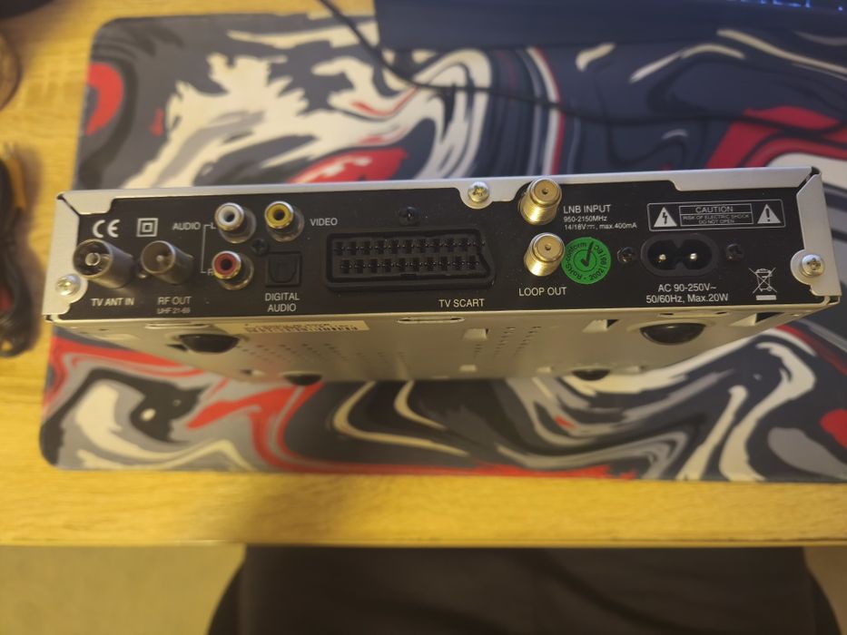 Digital satelite receiver