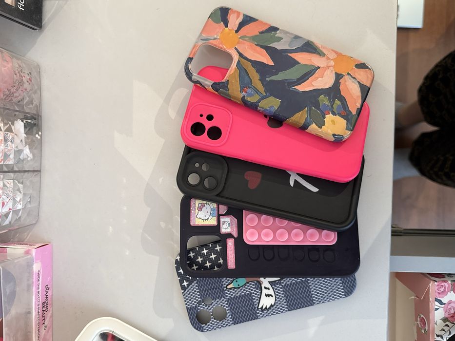 Айфон 12 сатылады