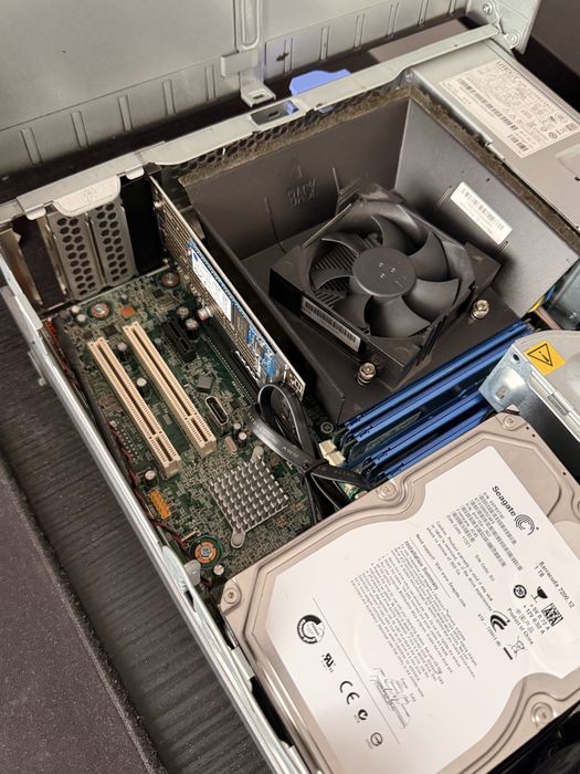 Vand PC i5 2400, RAM 8GB Hyperx, SSD 222gb, 1TB HDD