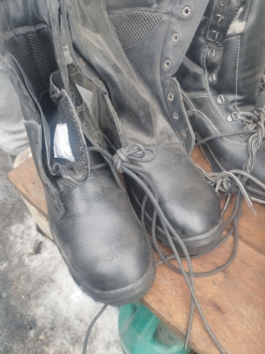 Обувь мужская берцы