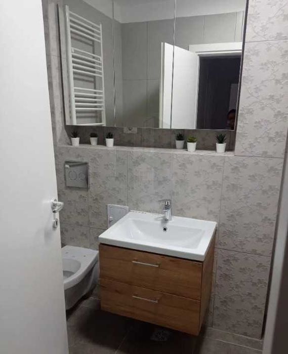 Дава се под наем Двустаен апартамент в Бургас, Крайморие - 55 кв.м за 321.3 € - Снимка #1