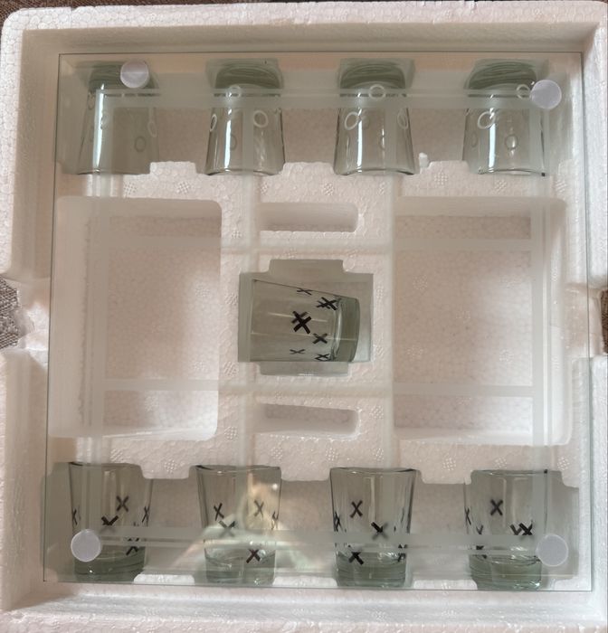 Комплект чаши за водка