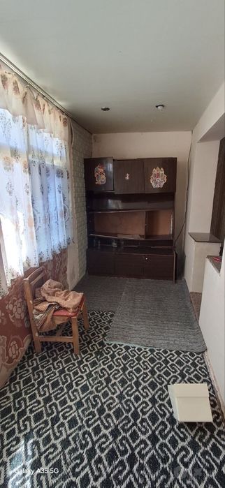 2хоналик 1каватда 6метрли балкон, 5микрорайон, Жомий, Навруз