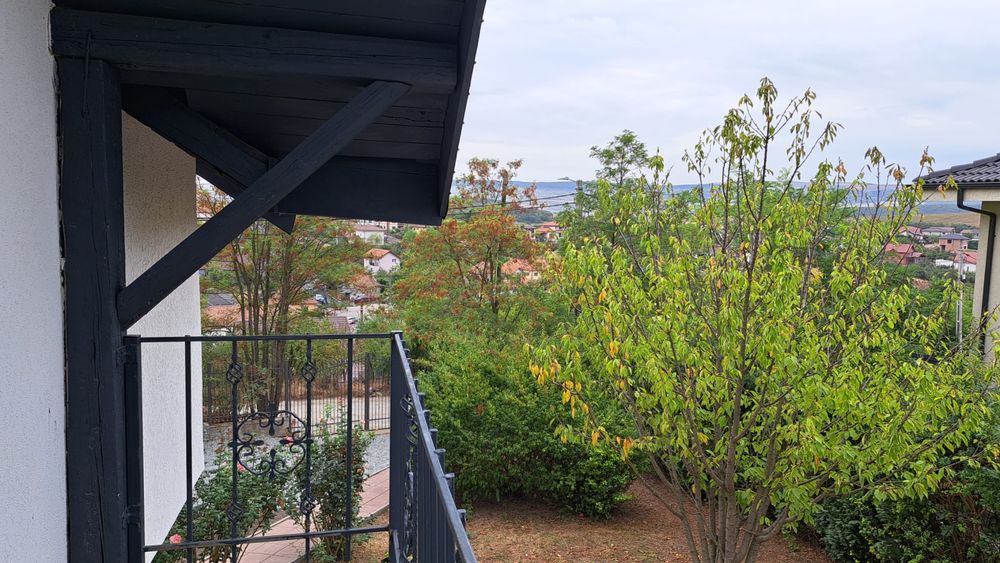 Casa individuala in Dezmir, zona centrala 500mp de teren