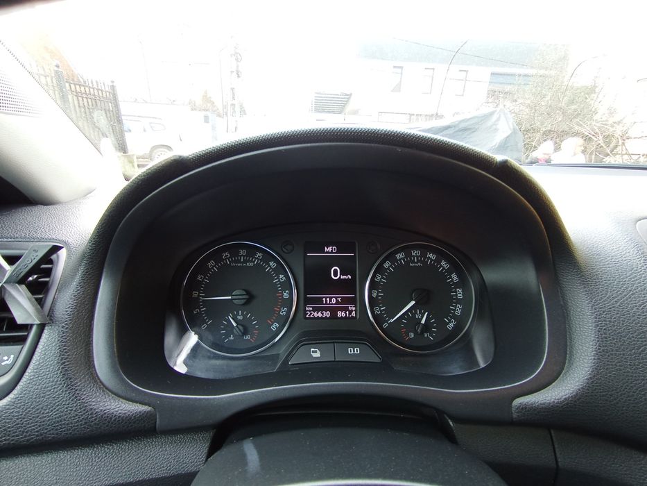 Vând Skoda Fabia 2012