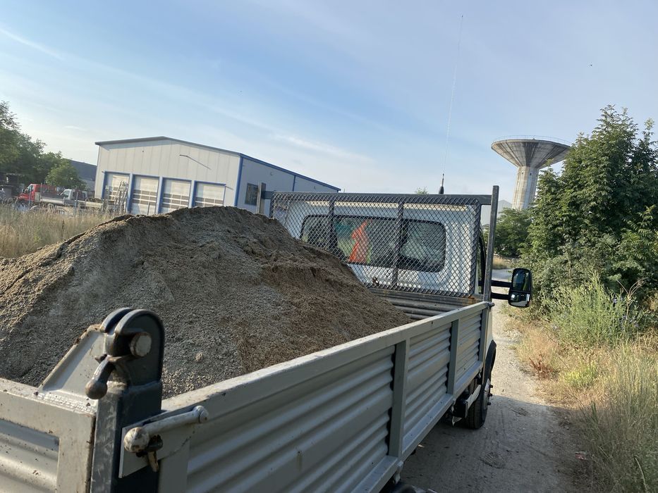 Nisip balastru pietriș piatra sparta