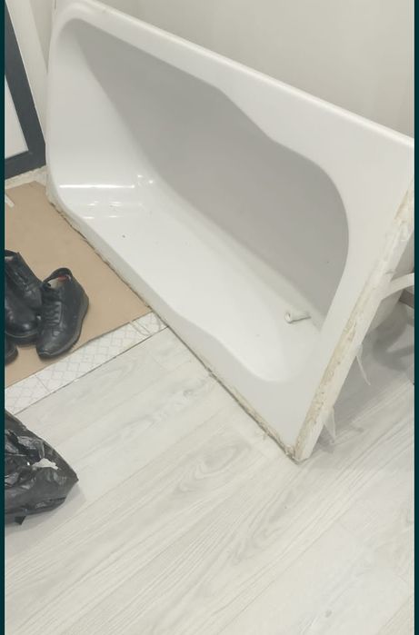 Ванна акриловая продам