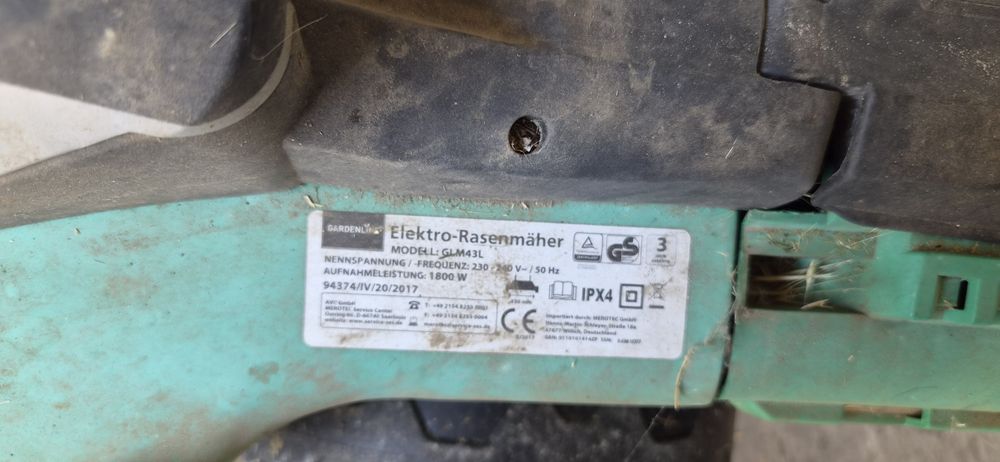 Masina tuns iarba electrica