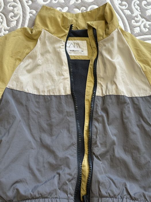 Продам куртку Zara на мальчика