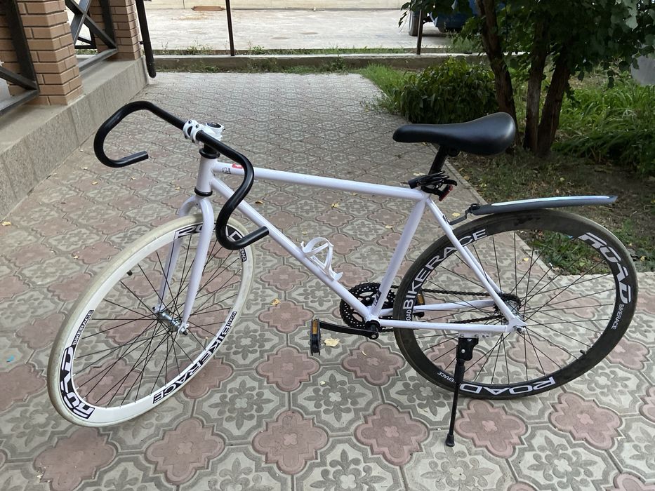 Продаю велосипед фикс сингл спид