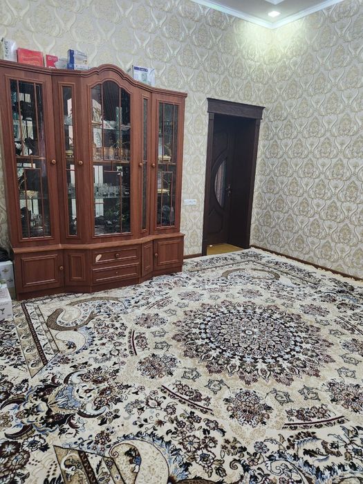 Geofizikada joylashgan barcha qulayliklarga ega uchastka oilaga ijarag