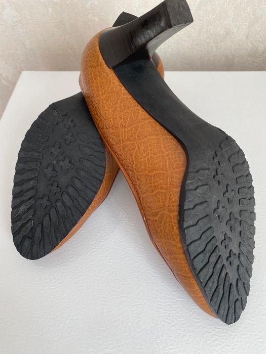 Женские туфли