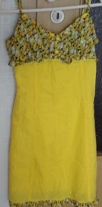 Дамски летни роклички