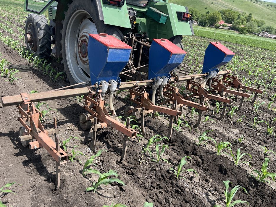 Prasitoare 6 randuri cu fertilizare
