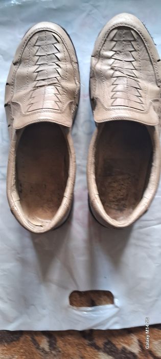 Erkaklar uchun yozgi tufli 100% terri,firma LIDER ROSSIA r.42