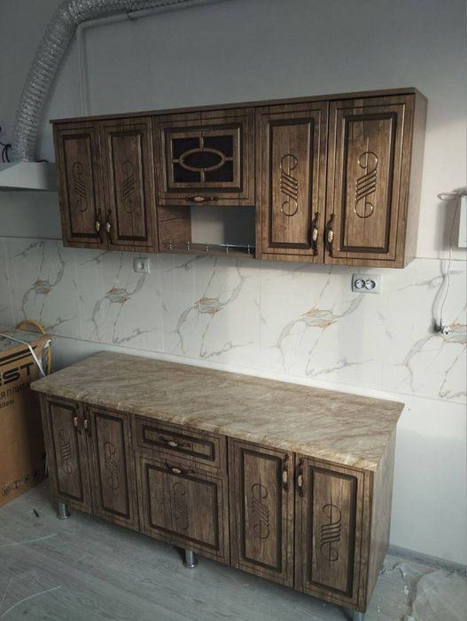 Uy sotiladi. 12-etaj 2 xona, xonalari alohida.derazasi rewotka qilinga