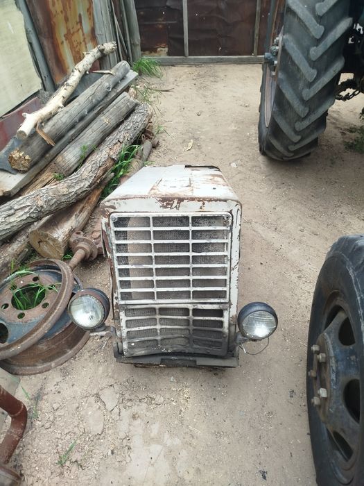 Кабина и капот мтз продам