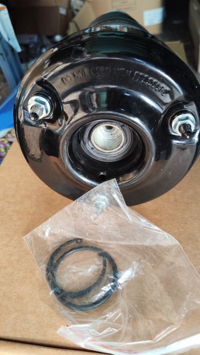 Нова предна възглавница W220 S class  airmatic Atec Germany