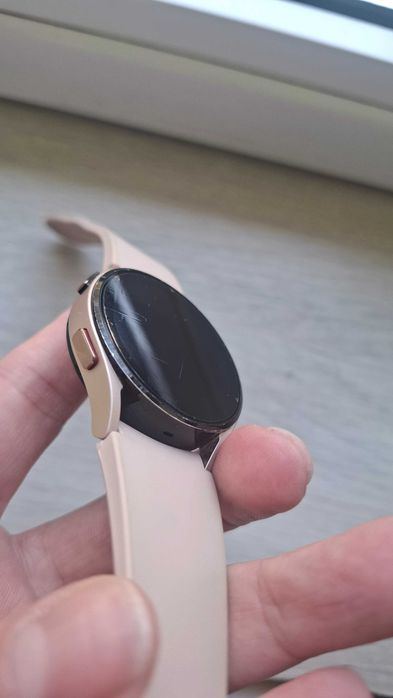 Galaxy watch4 часовник