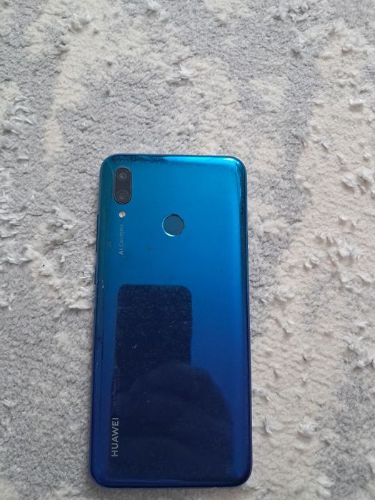 Продам телефон на запчясти