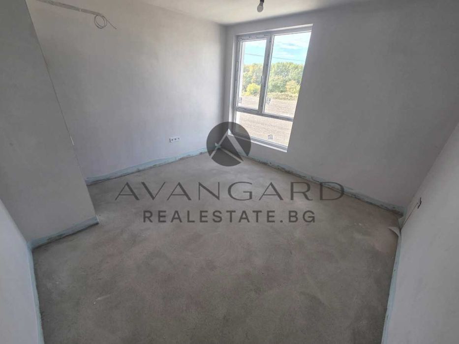 Продава се Тристаен апартамент в Пловдив, Тракия - 116 кв.м за 1440 €/кв.м - Снимка #2