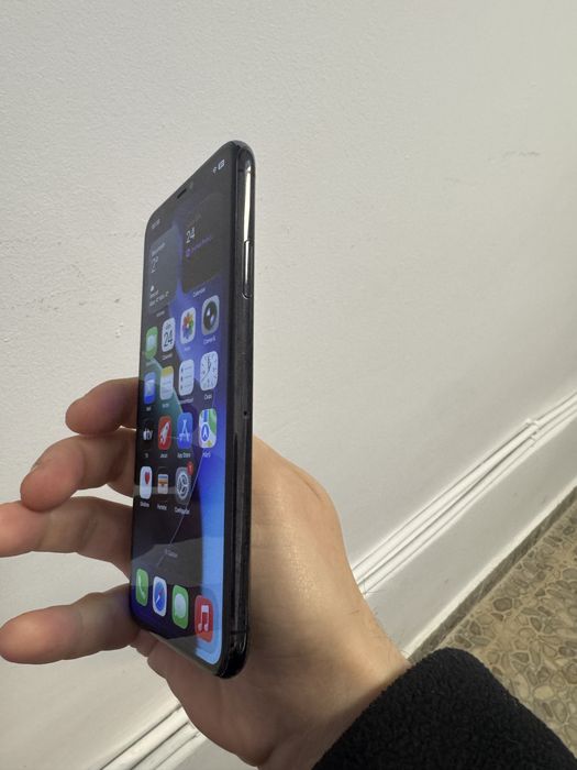 Vand Iphone 11pro max ,256gb