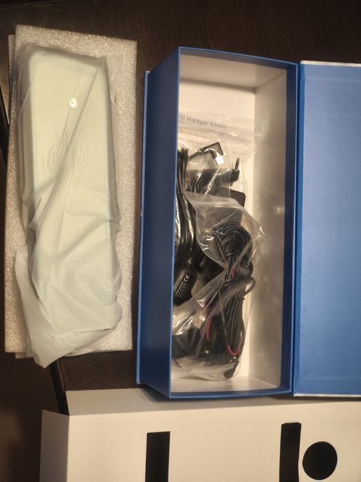 Интерактивно, автомобилно огледало за обратно виждане