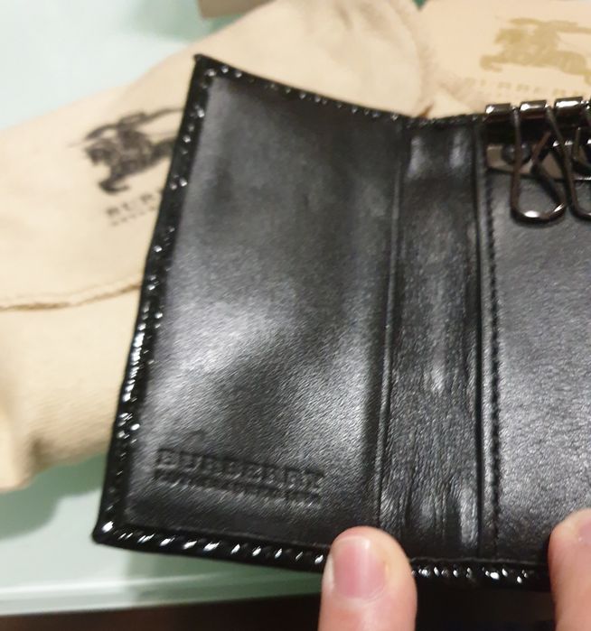 Burberry key case