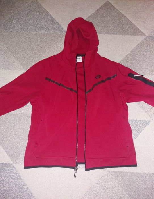 Оригинален Tech fleece Червен