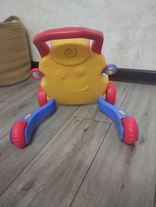 Ходунок каталка Chicco