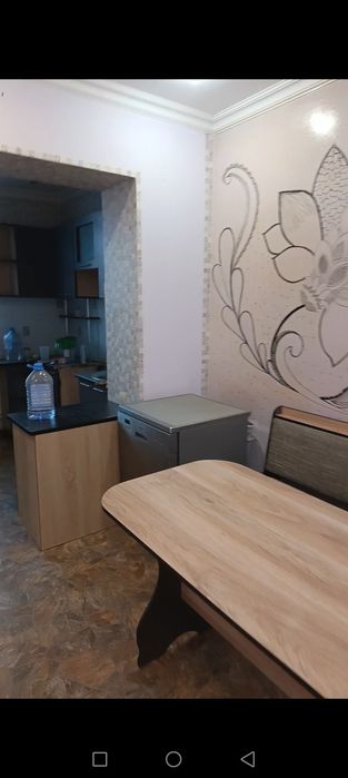 Продам кухонный уголок б/у