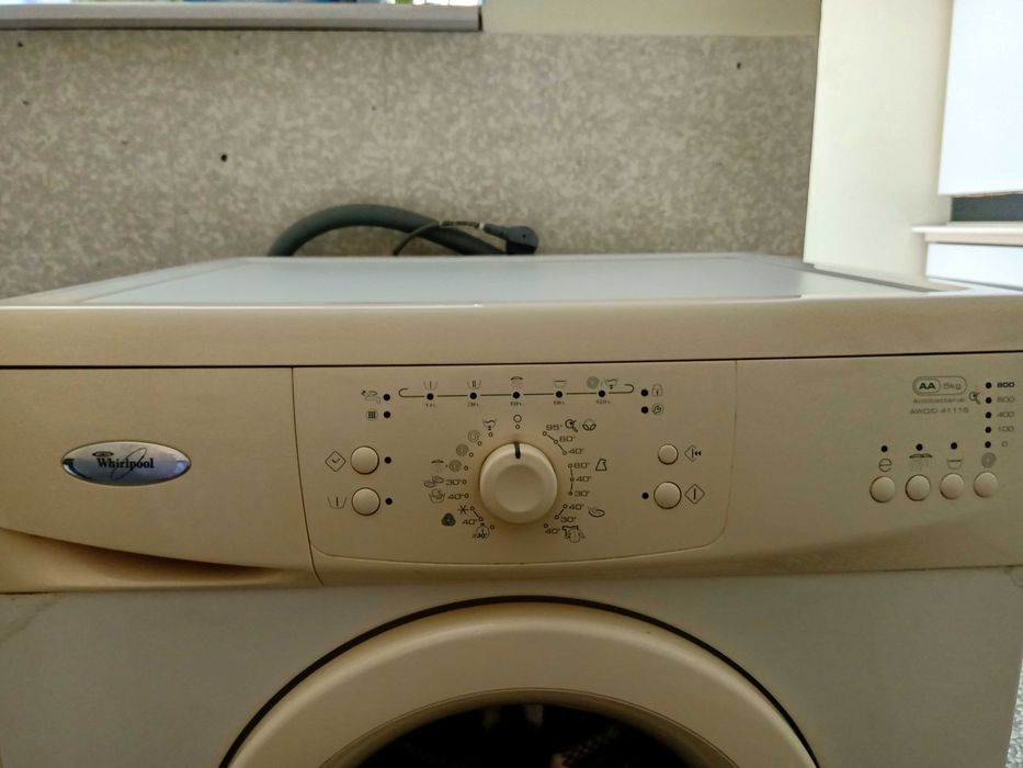 Пералня Whirlpool AWO/D 41115 на части.