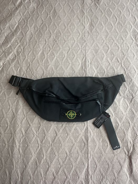 Stone island чантичка нова с етикети