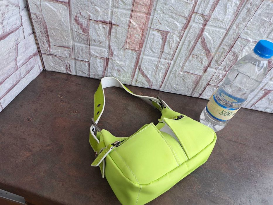 дамска чанта Tommy Hilfiger малка зелена чантичка