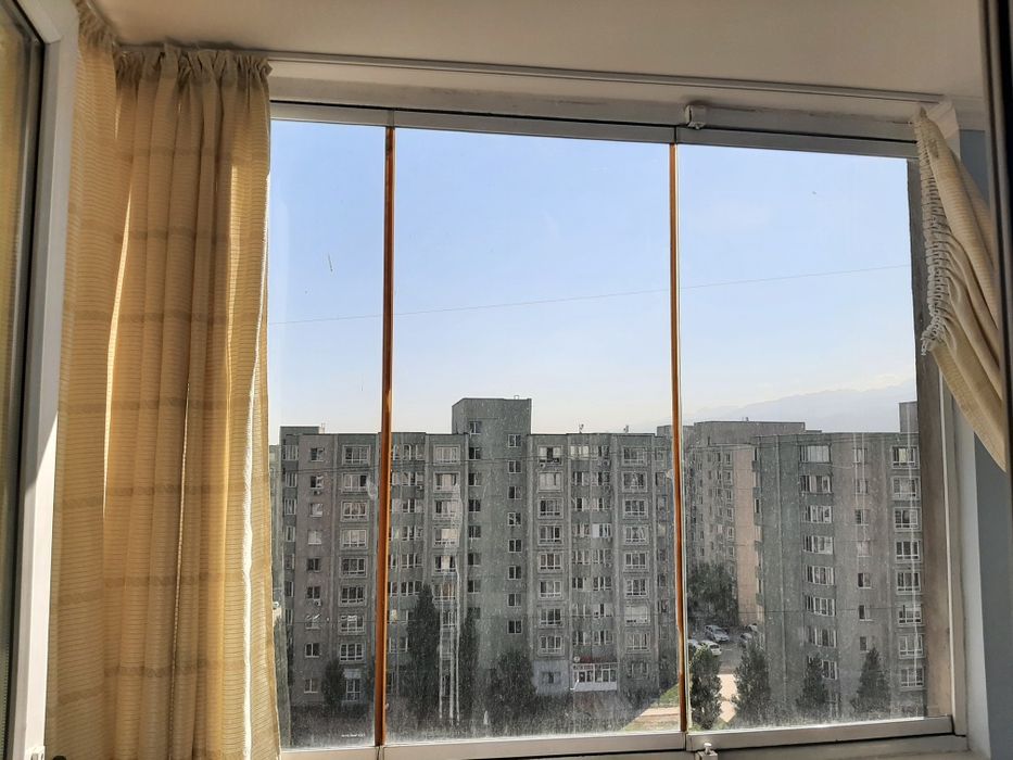 Продам окна колённое стекло