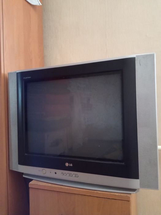 Продается телевизор