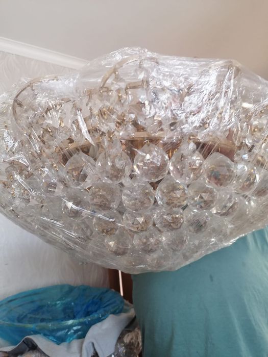 Люстра на 20кв.м -25 КВ.м