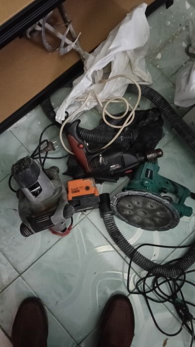 Se vând  împreună toate