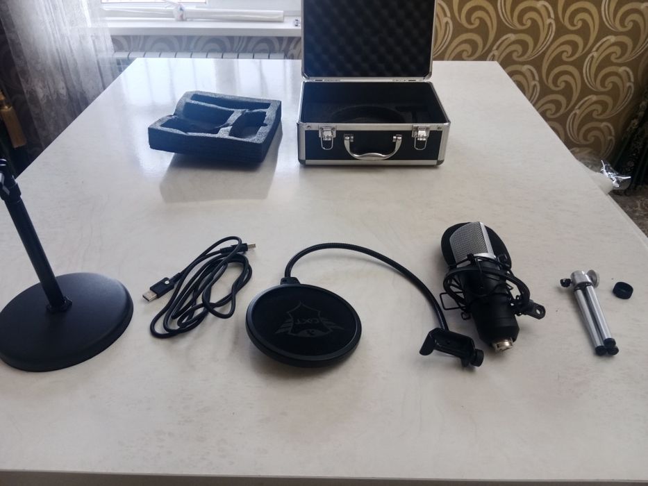 Микрофон чётки звук