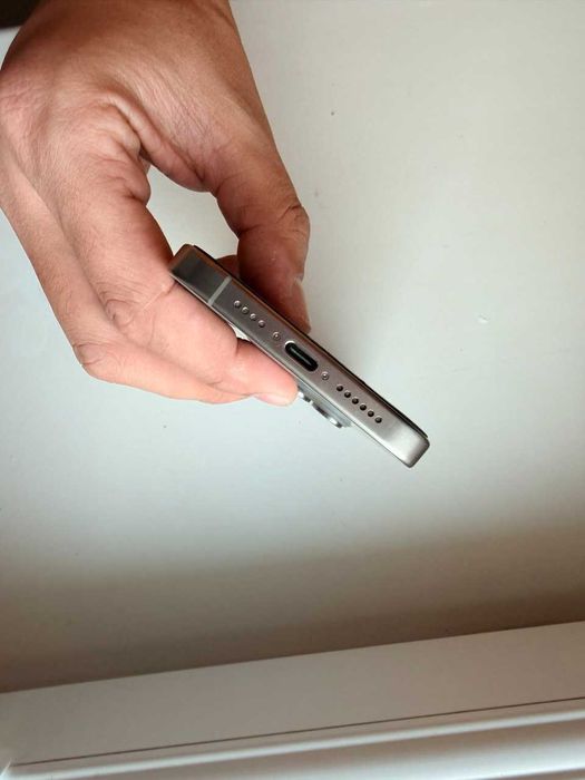 iPhone 15 Pro Max 256 GB Natural Titanium