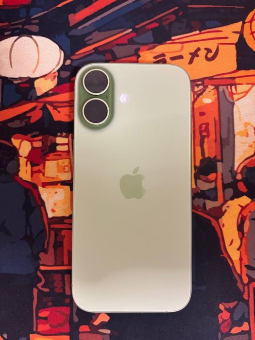 Продам iphone 17