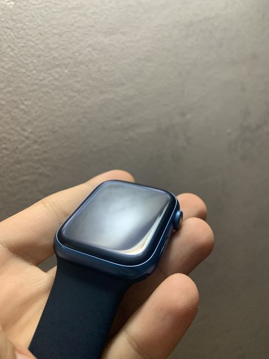 Apple Watch Series 7 45mm GPS+Cellular