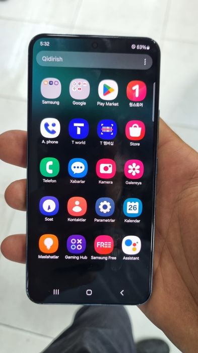 S 22+ yevro 8ga 128xotra. Ekran tiniq ramkasida biroz chaqasi bozi