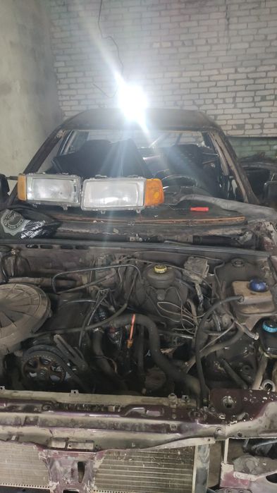 Продам двиготель Ауди 80 б3