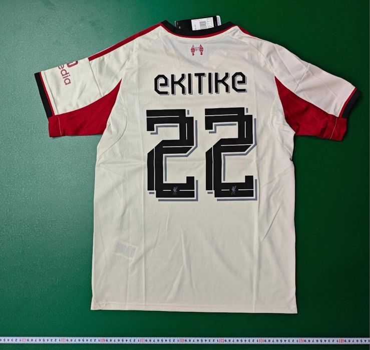 tricou Liverpool Ekitike