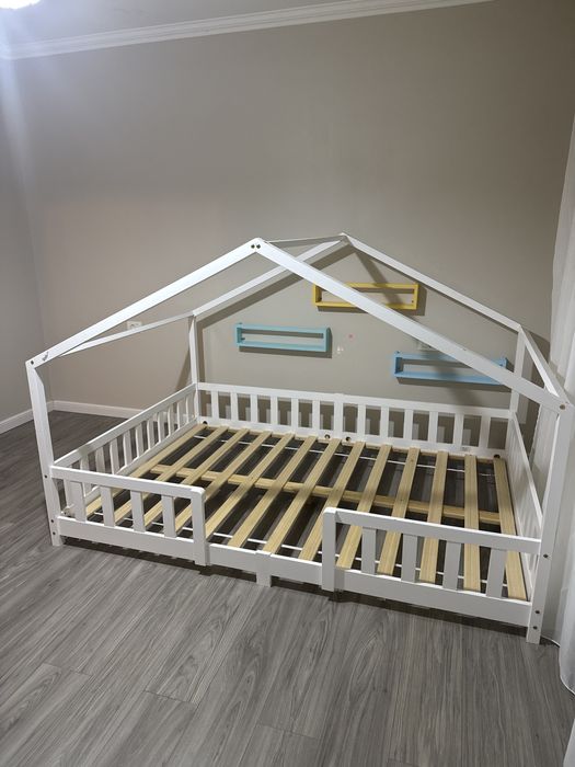 Pat copii stil casuta