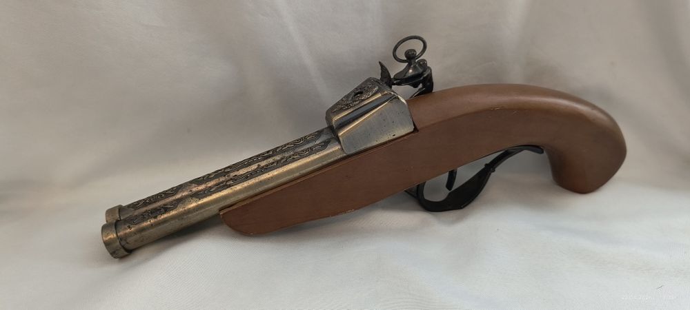 Кремъчен пистолет за украса и декорация