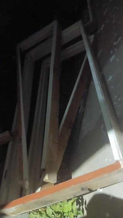 Двер!Есык. Б.у Срочно