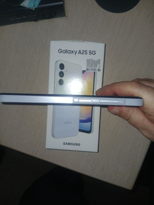читайте внимательно samsung a25 на запчасти