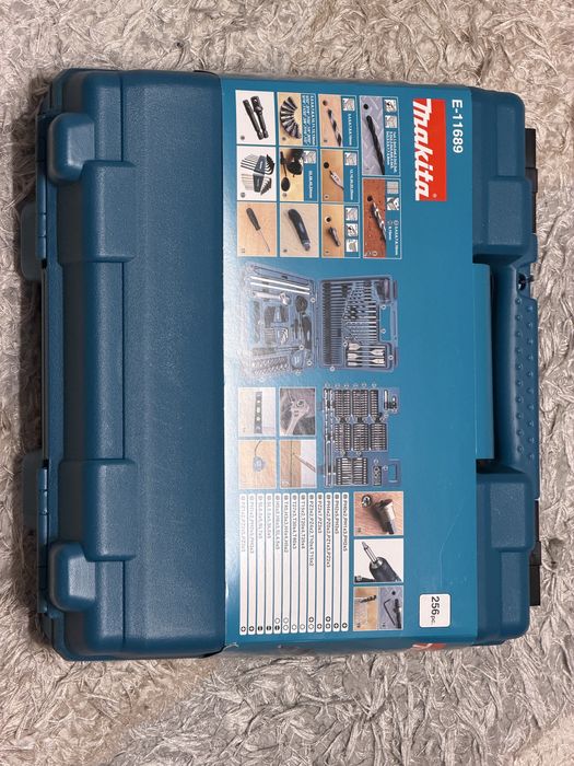 Комплект инструменти Makita E-11689, 256 части